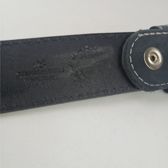 Harley-Davidson SZ 28 1.5" Embossed Black Leather Belt Silver Hardware - Picture 4 of 5